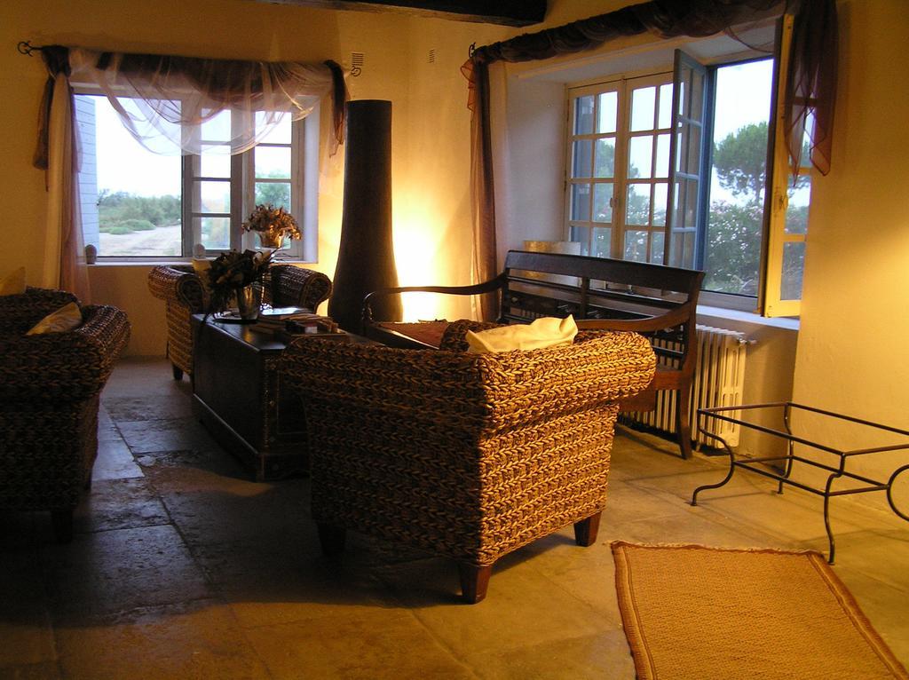 Mas Bardouine Bed and Breakfast Saintes-Maries-de-la-Mer Esterno foto